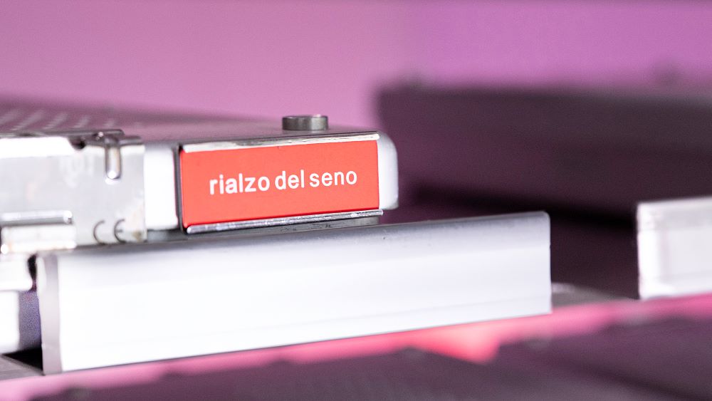 Rialzo del seno mascellare in Studio Rao