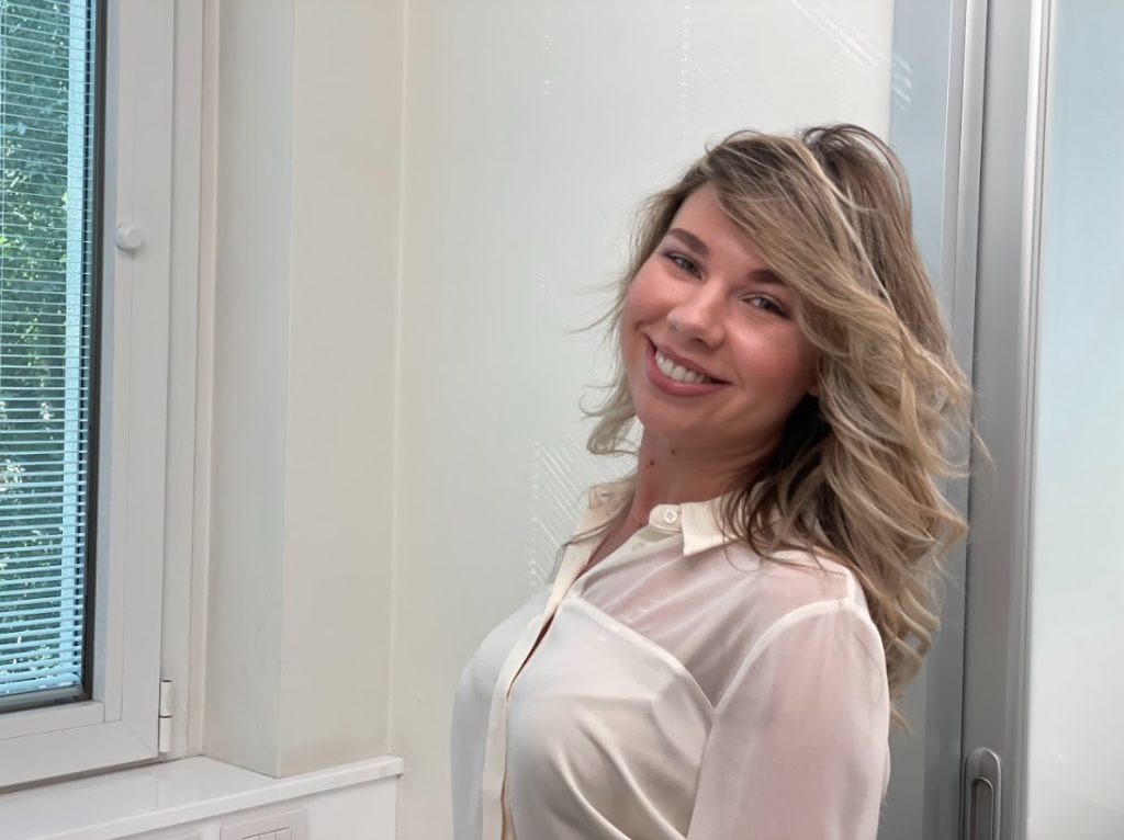 paziente-Studio-Rao-dopo-sbiancamento-e-faccette