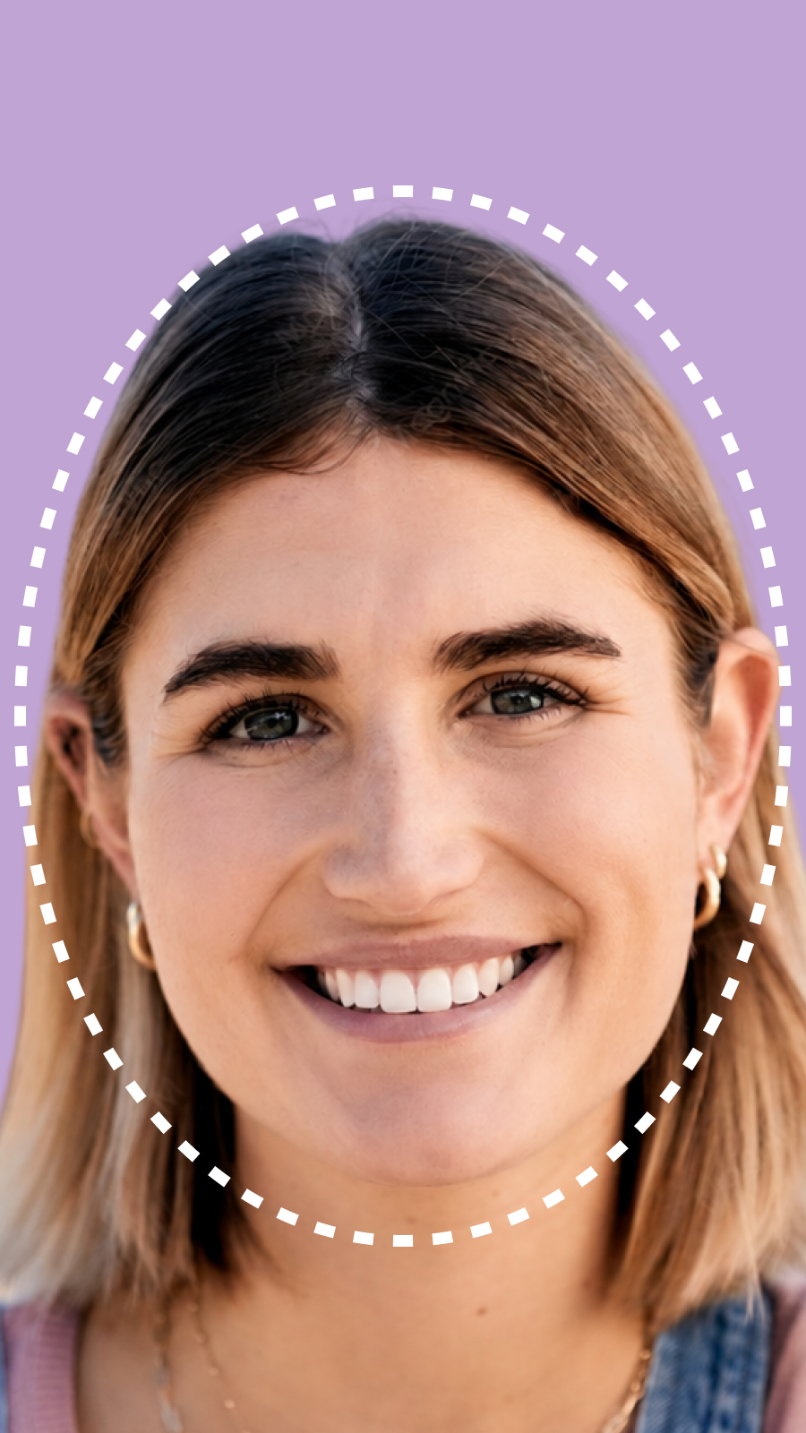Espressione naturale e sorridente”>
    <p style=